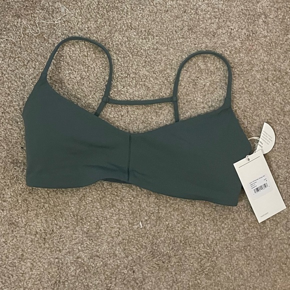 Vuori Other - nwt vuori allthefeels strappy bra